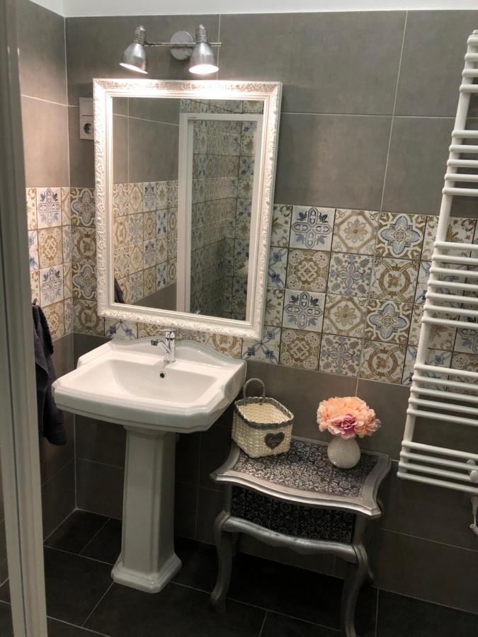 エゲルKatus Apartmanアパートメント エクステリア 写真