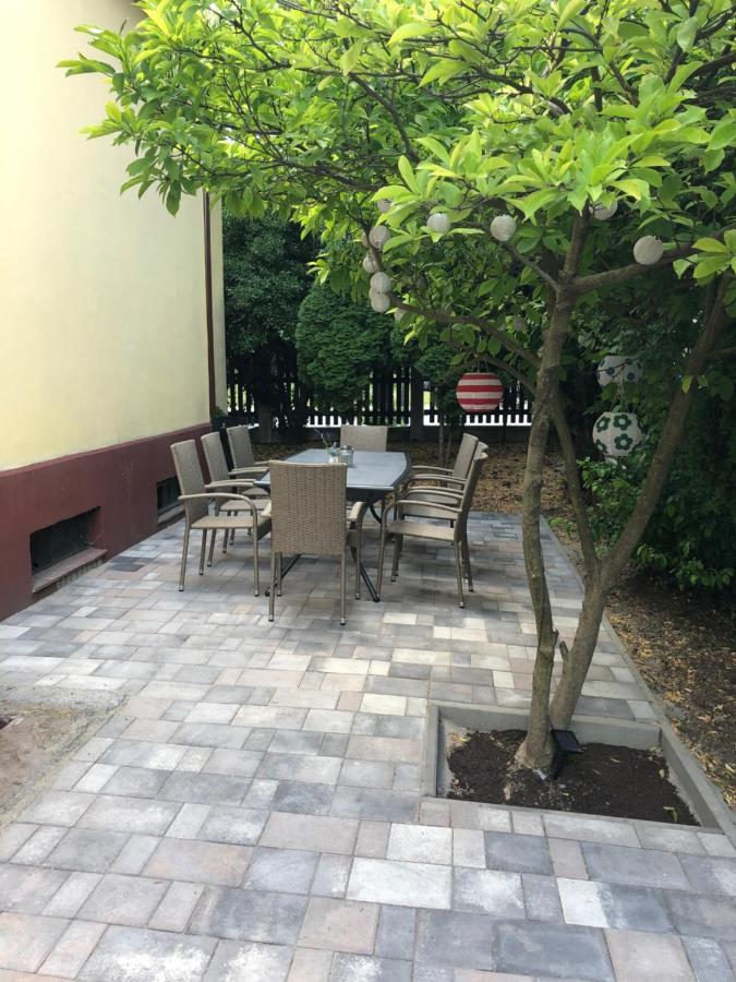 エゲルKatus Apartmanアパートメント エクステリア 写真