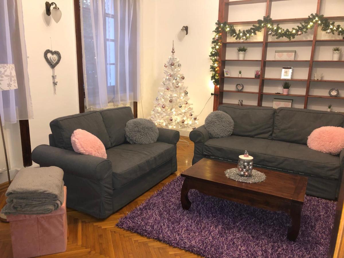 エゲルKatus Apartmanアパートメント エクステリア 写真