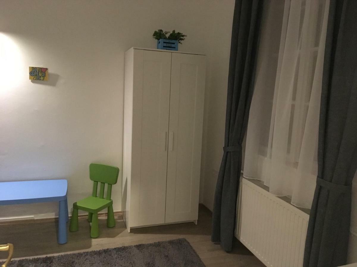 エゲルKatus Apartmanアパートメント エクステリア 写真